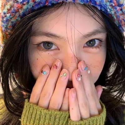 窗户上的阴影